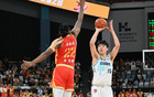 王博意外遭遇三難題！米奇34+10助青島大勝廣廈20分！