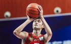 男籃新星狂砍高分，20歲鋒線亮眼，國家隊應重視！