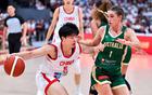 中國女籃敗北，張子宇缺席顯露三大短板，宮魯鳴或思李夢。