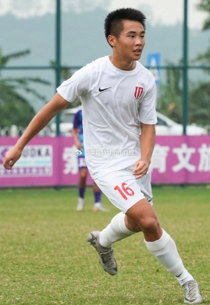 中國職業賽場首位09后!成都蓉城B隊16歲小將帥惟浩上演生涯首秀
